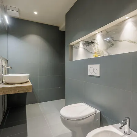 Dimora72 Luxury بيت ضيافة